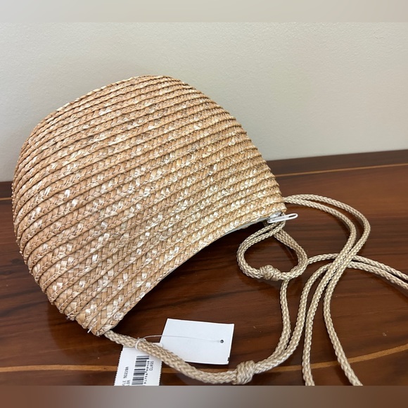 Vintage woven rattan straw bag from Woodward & Lothrop Beautiful NOS - Picture 2 of 3